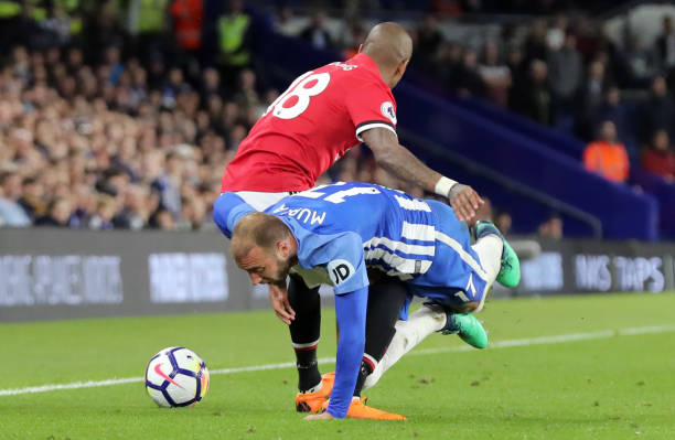 逐渐深入 逐渐深入