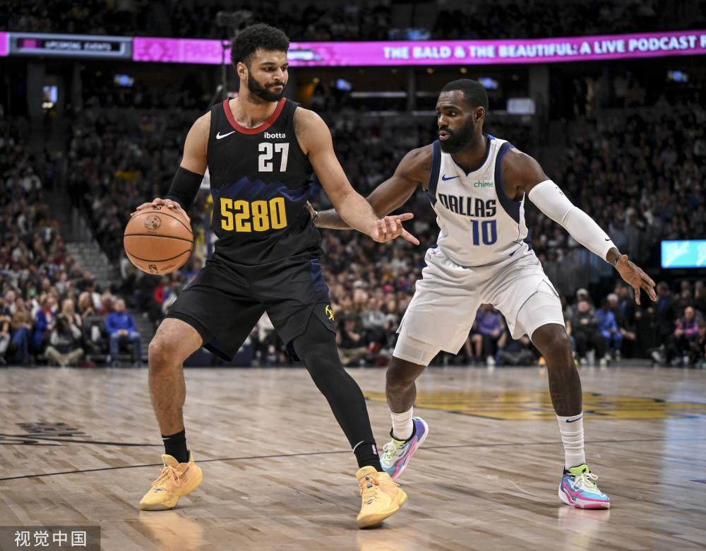 更注重副攻 更注重副攻