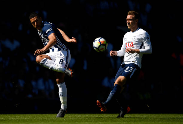 阿尔瓦雷斯 阿尔瓦雷斯